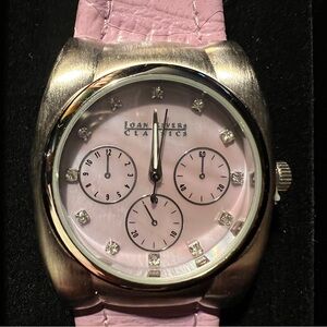 Joan Rivers Classics Collection Lavender matte silver toned leather banded watch